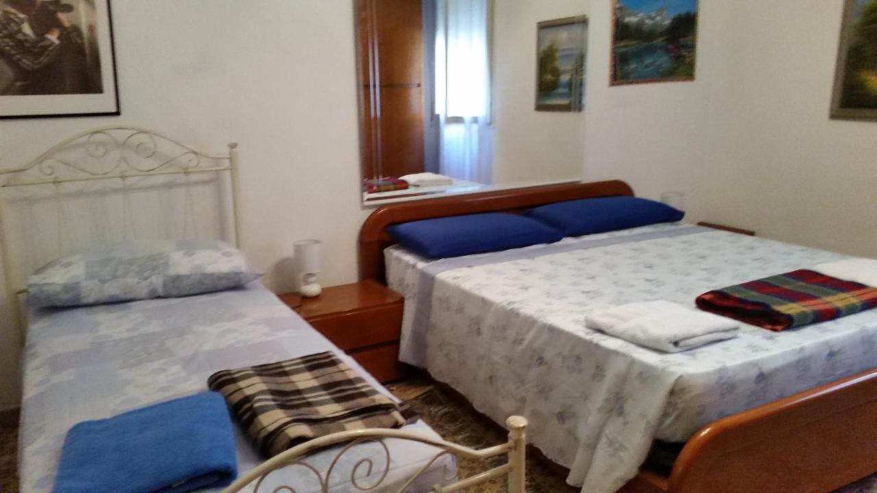 Casa Gramsci Bed & Breakfast Modena Exterior photo