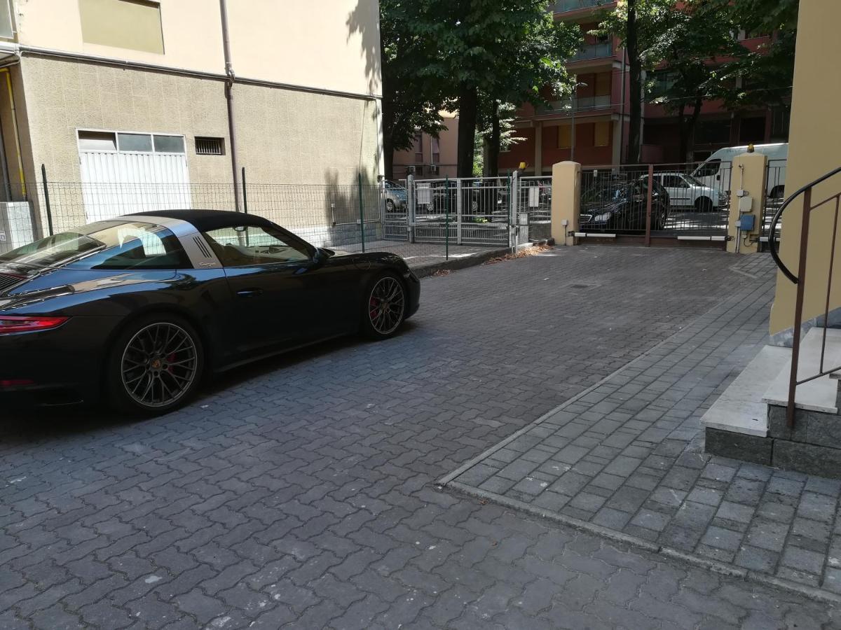 Casa Gramsci Bed & Breakfast Modena Exterior photo
