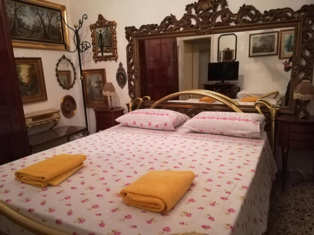 Casa Gramsci Bed & Breakfast Modena Exterior photo