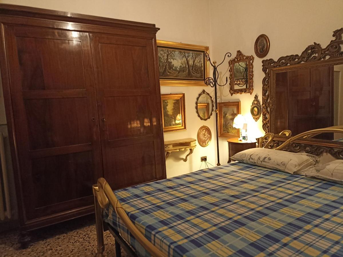 Casa Gramsci Bed & Breakfast Modena Exterior photo